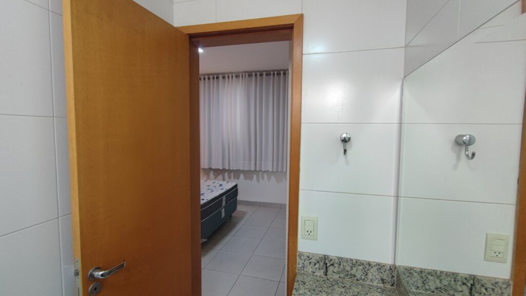 BANHEIRO-SUITE-5-1024x577 Apartamento Mobiliado