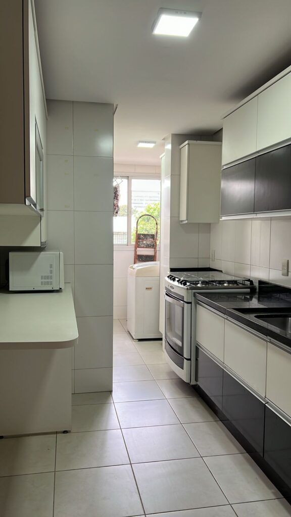 COZINHA-E-AREA-DE-SERVICO-1-576x1024 Apartamento Mobiliado