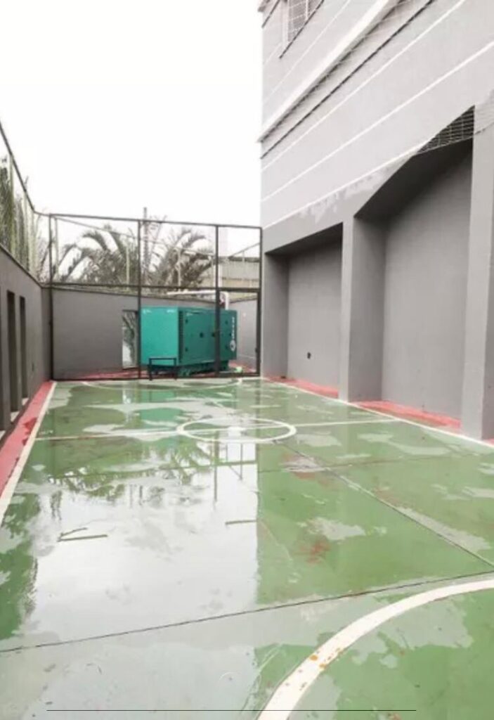 QUADRA-DE-ESPORTE-1-703x1024 Apartamento Mobiliado